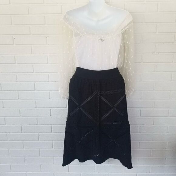 CHANEL CROCHET KNIT BLACK SKIRT 2004 CRUISE 42 - Picture 3 of 13